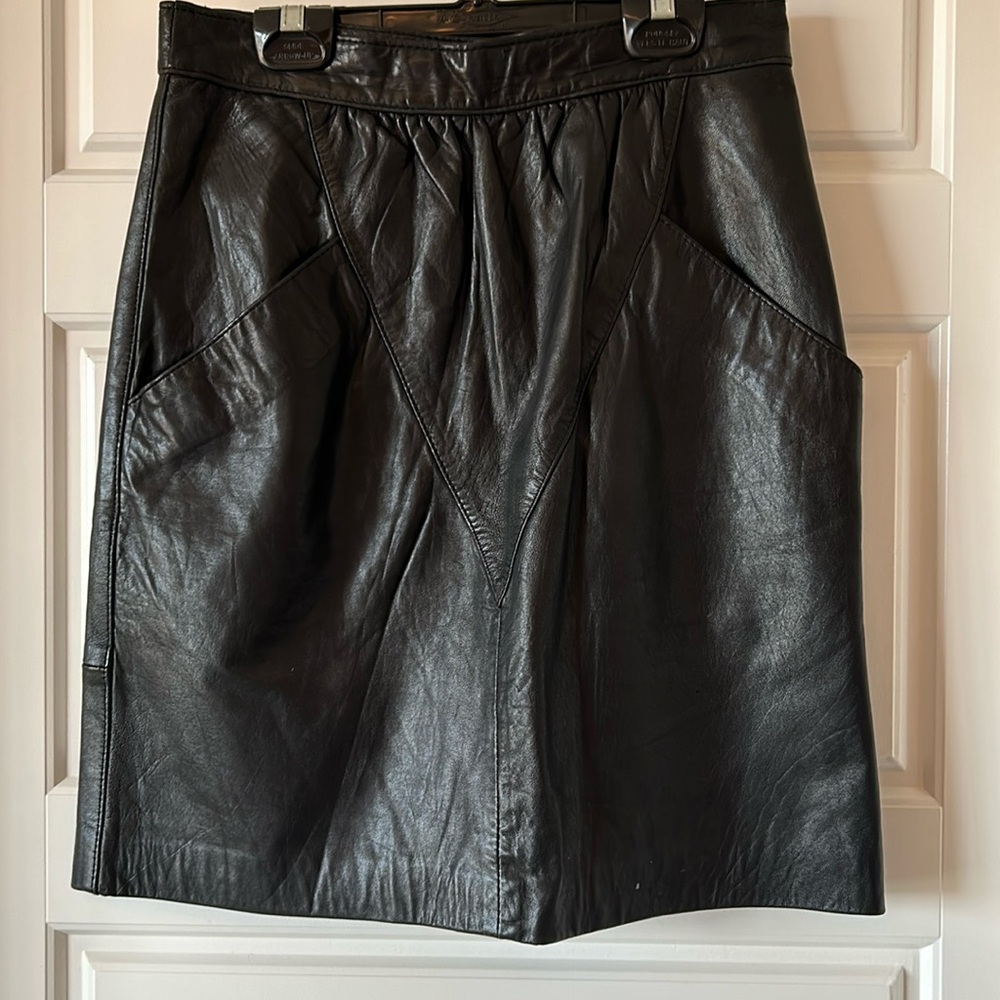 Liz Phillips vintage black leather mini skirt